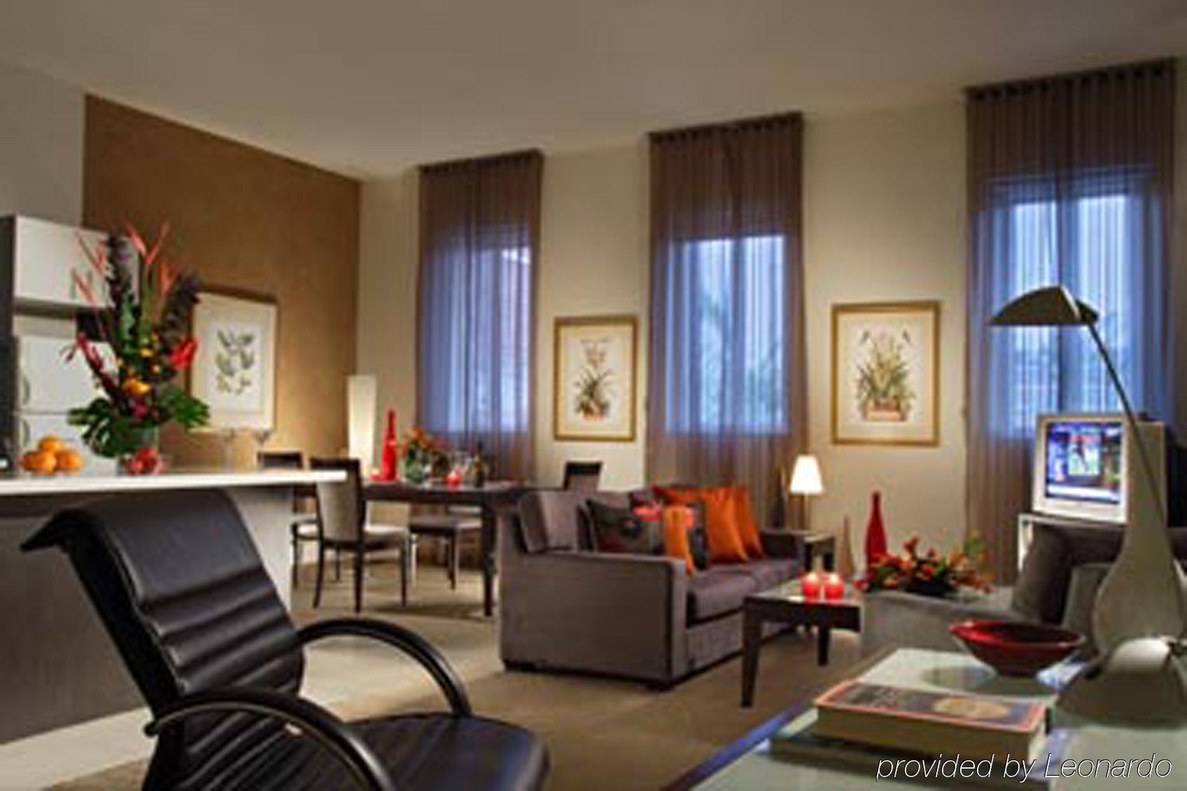 Quest Gordon Place Melbourne Room photo