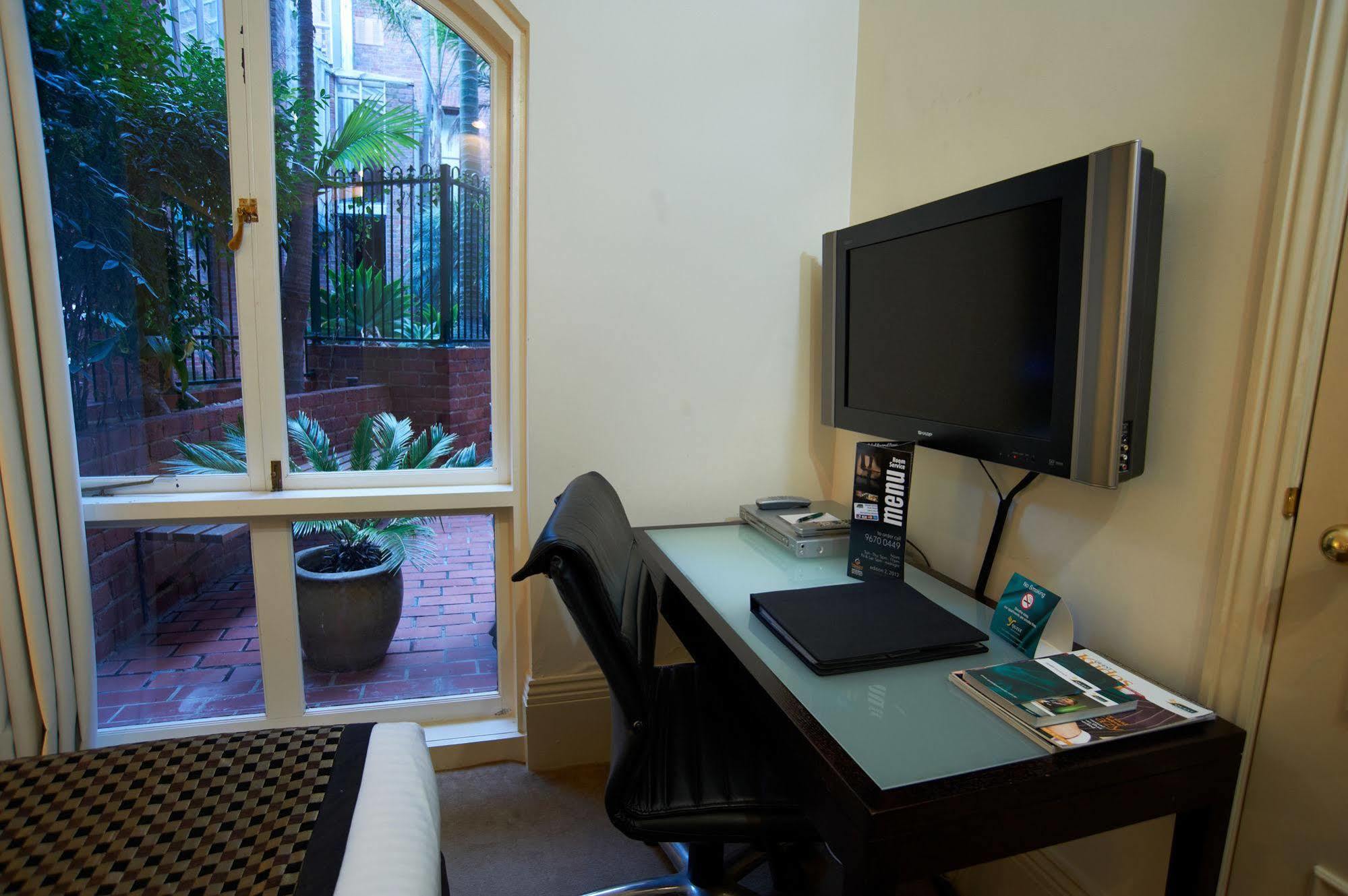 Quest Gordon Place Melbourne Exterior photo